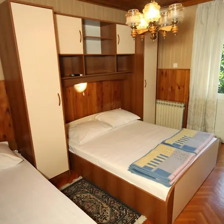 And With Parking Space - 9128 Pensionat 3*