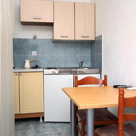 And With Parking Space - 9128 Vendégház Makarska