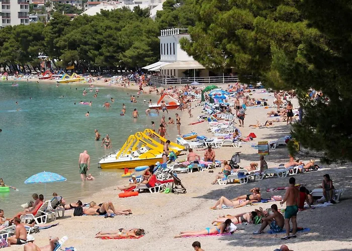 And With Parking Space - 9128 Гостьовий будинок Макарська